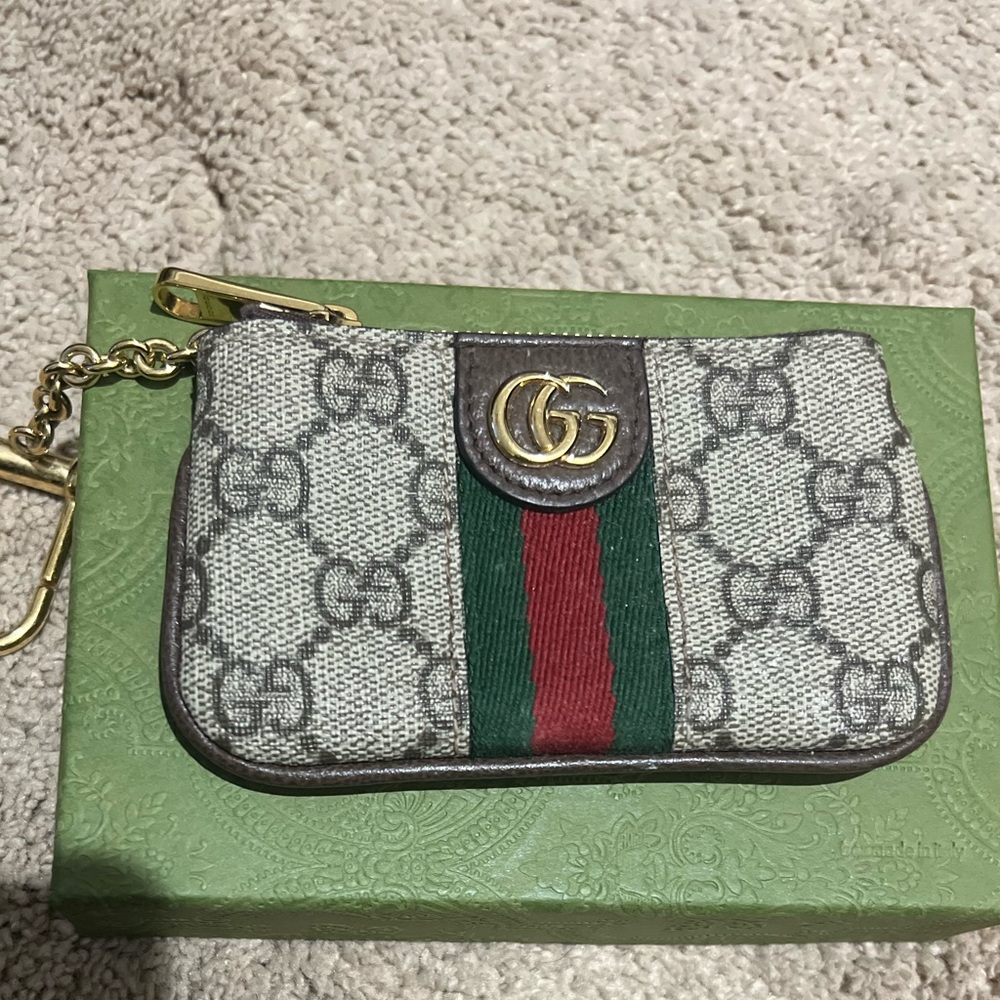 Gucci coin key chain
